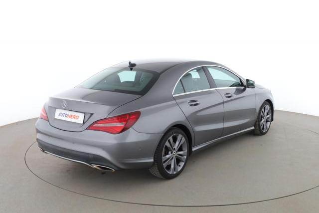 Mercedes Benz Cla image 8