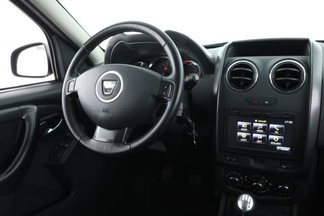 Dacia Duster image 4