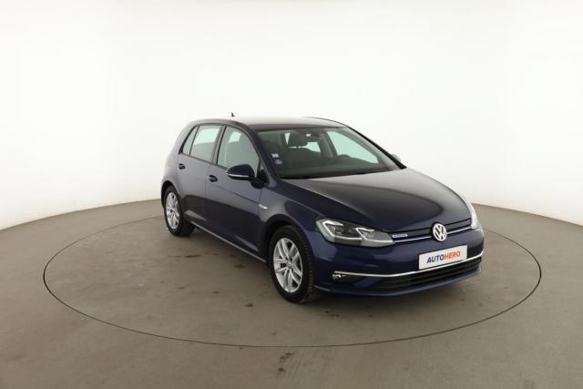 Volkswagen Golf image 8