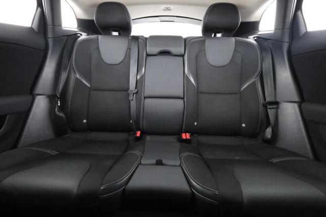 Volvo V40 image 7