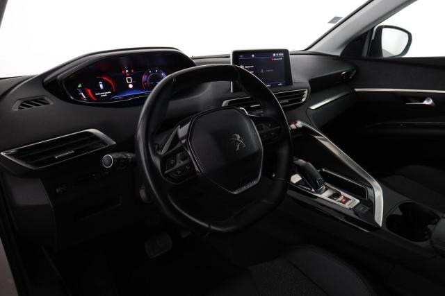 Peugeot 3008 image 3