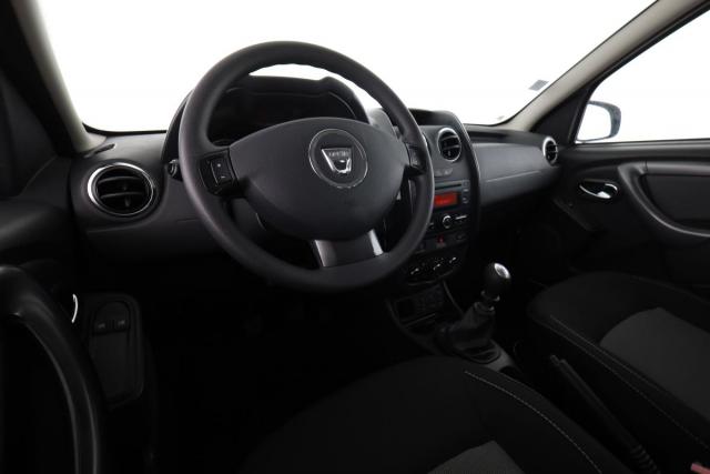 Dacia Duster image 1