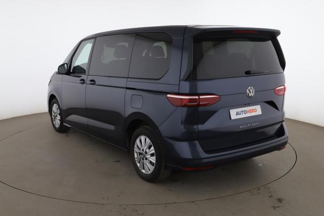 Volkswagen Multivan image 1