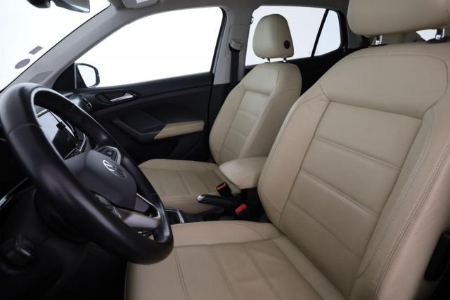 Volkswagen T-Cross image 9