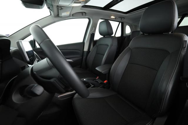 Suzuki S-Cross image 9