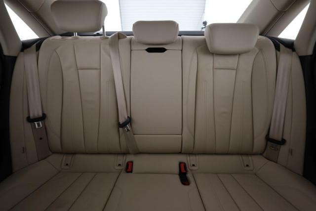 Audi A4 image 6