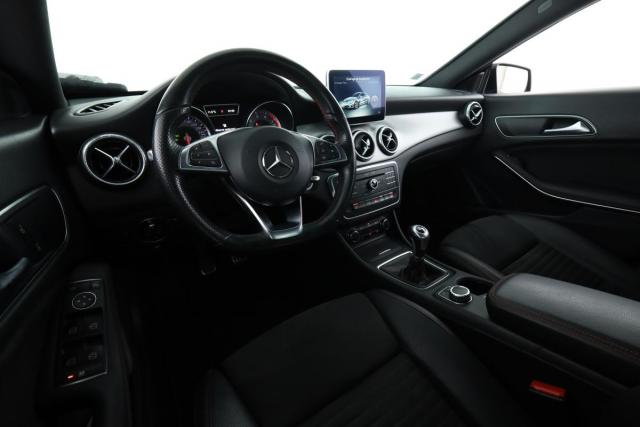 Mercedes Benz Cla image 1