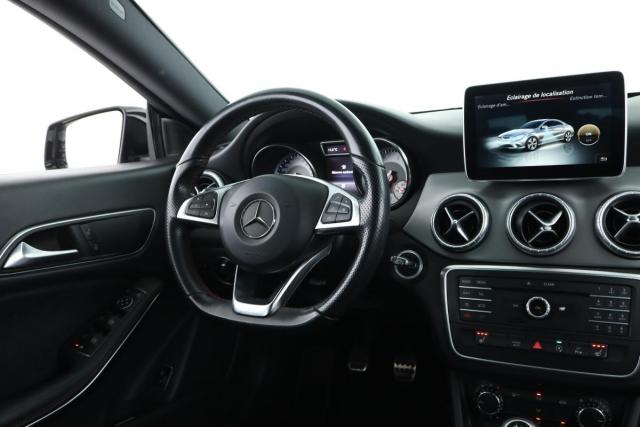 Mercedes Benz Cla image 3