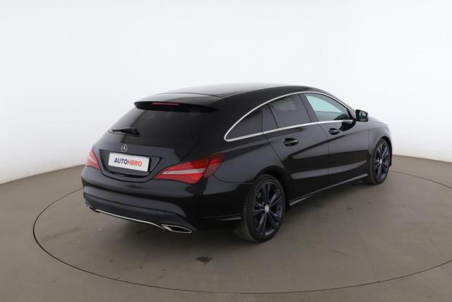 Mercedes Benz Cla Shooting Brake image 8