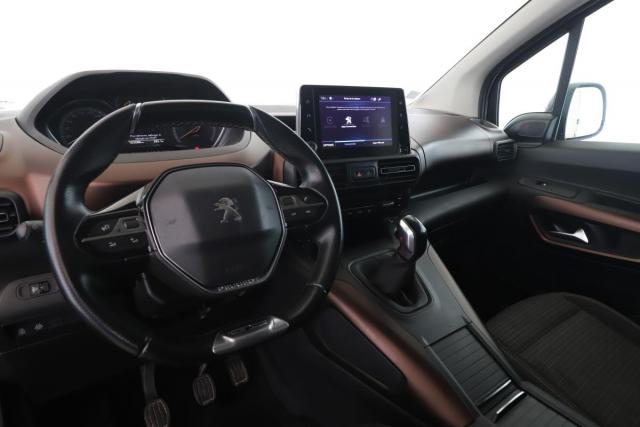 Peugeot Rifter image 1