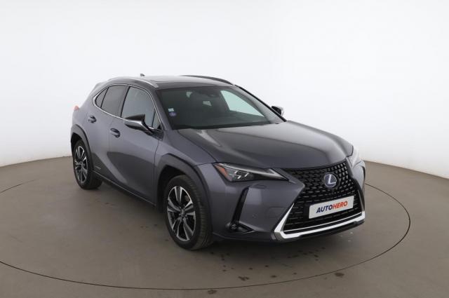 Lexus Ux image 5