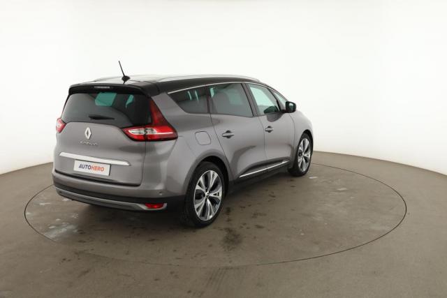 Renault Grand Scénic image 6