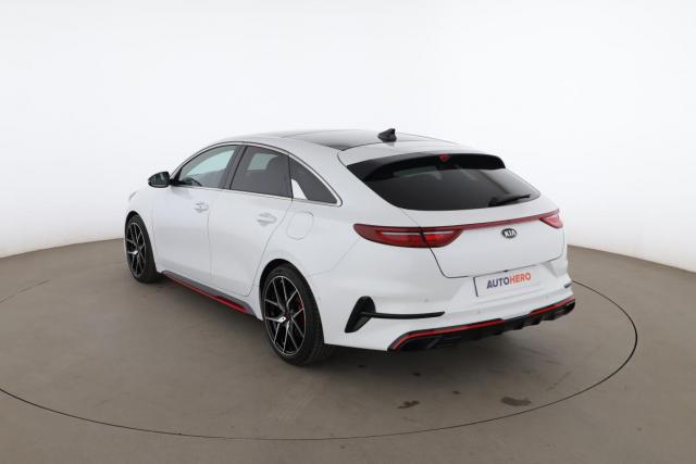 Kia Proceed image 6