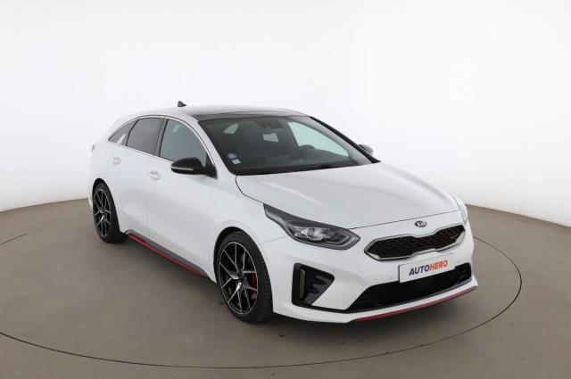 Kia Proceed image 8