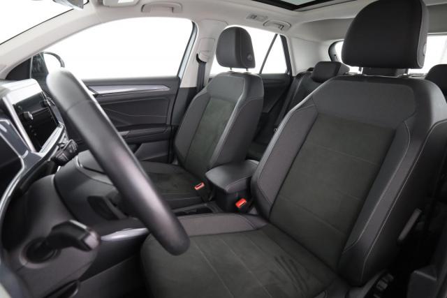 Volkswagen T-Roc image 2