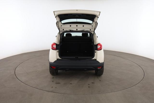 Renault Captur image 1