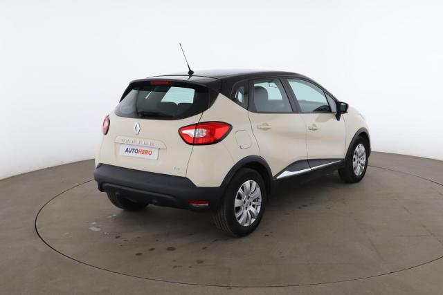 Renault Captur image 7