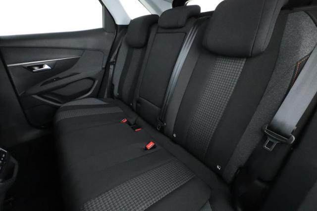 Peugeot 3008 image 6