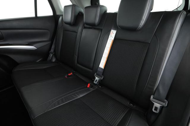 Suzuki S-Cross image 3
