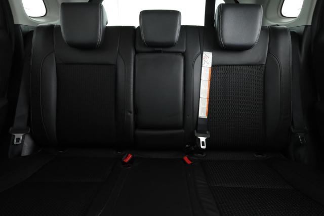 Suzuki S-Cross image 9