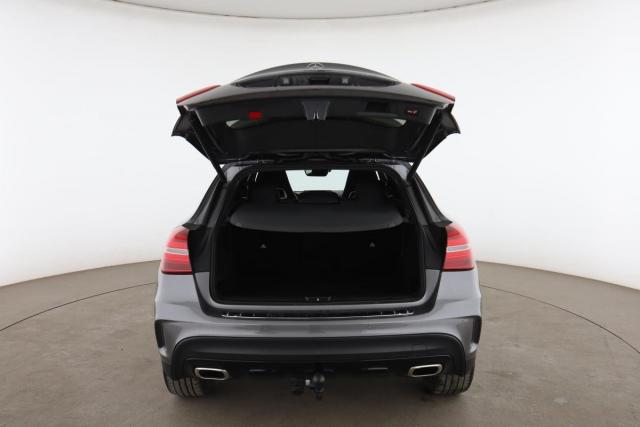 Mercedes Benz Gla image 4