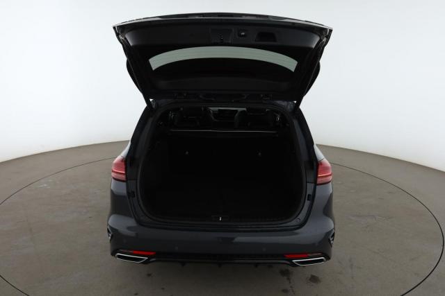 Kia Cee'D_sw image 7