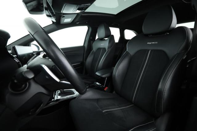Kia Cee'D_sw image 1
