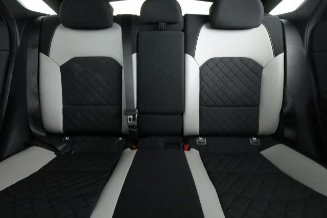 Kia Proceed image 5