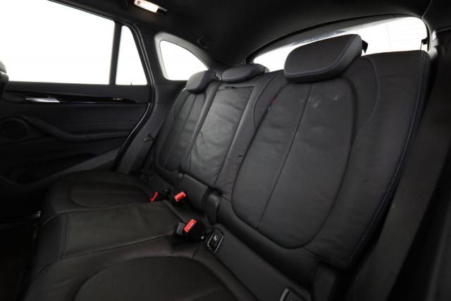 Bmw X1 image 1