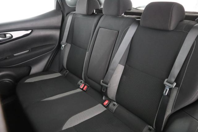 Nissan Qashqai image 1