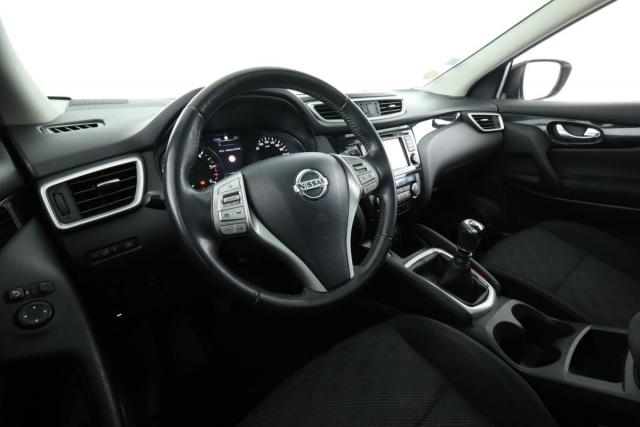 Nissan Qashqai image 1