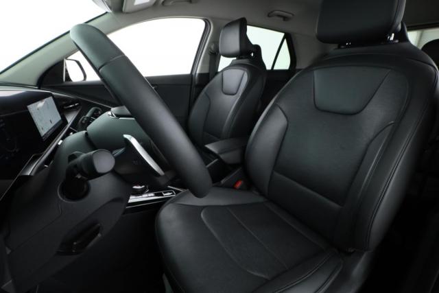 Kia Niro image 5