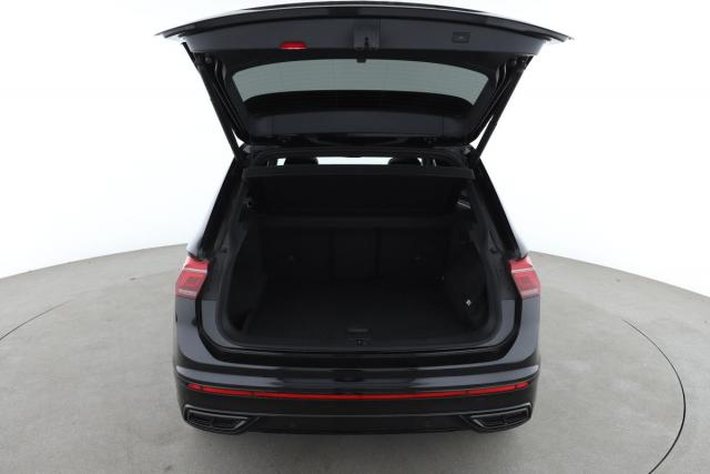 Volkswagen Tiguan image 8
