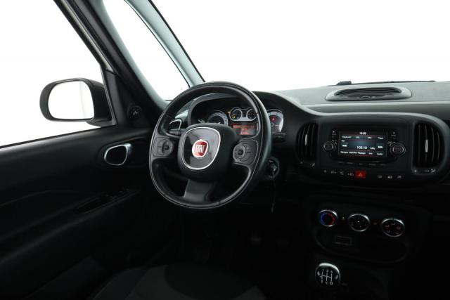 Fiat 500l image 3