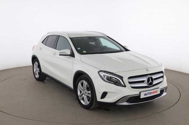 Mercedes Benz Gla image 1