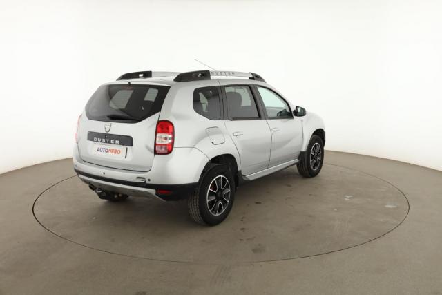 Dacia Duster image 2