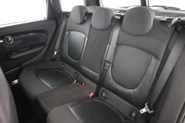 Mini Clubman image 7