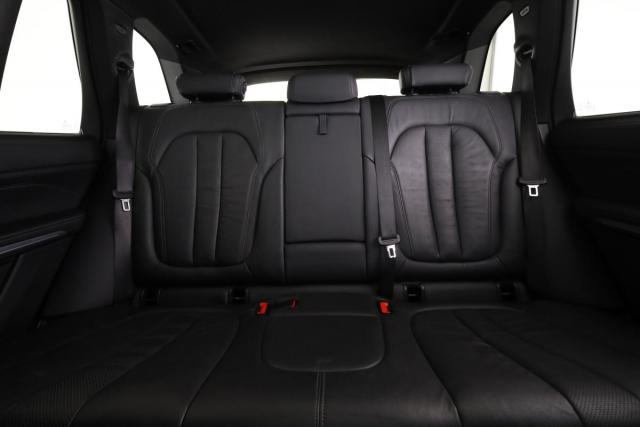 Bmw X5 image 6