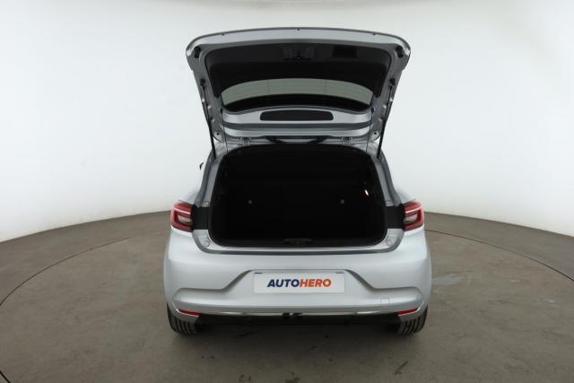Renault Clio image 9