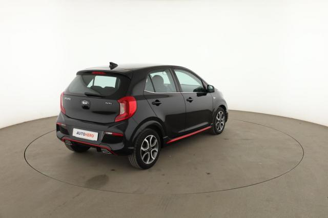 Kia Picanto image 4