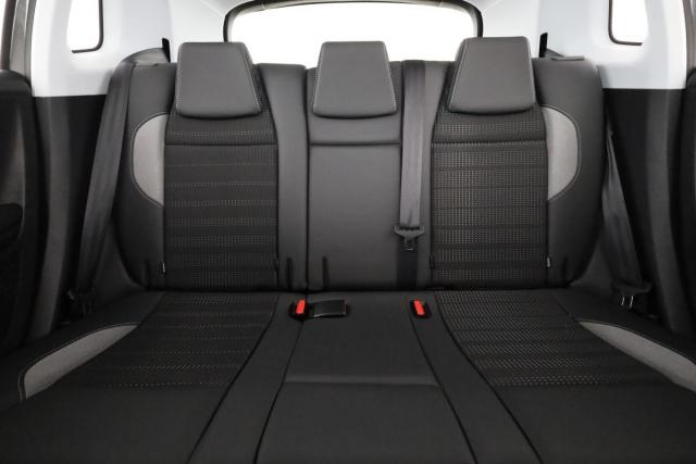 Peugeot 2008 image 1
