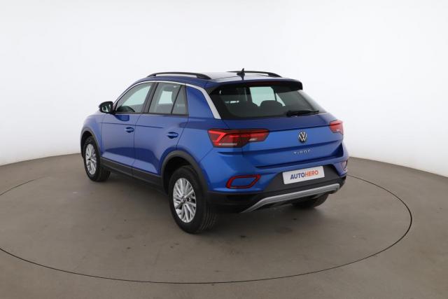 Volkswagen T-Roc image 6