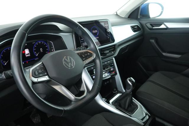Volkswagen T-Roc image 8