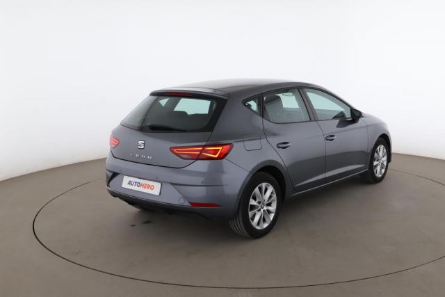 Seat Leon image 5