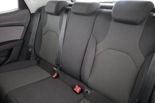 Seat Leon image 2