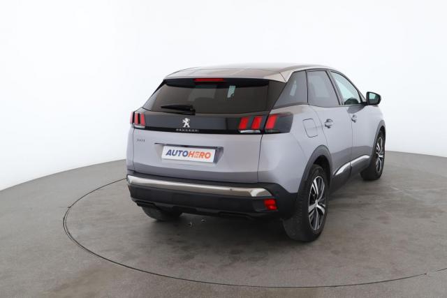 Peugeot 3008 image 2