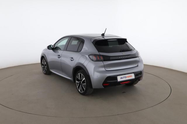 Peugeot 208 image 1
