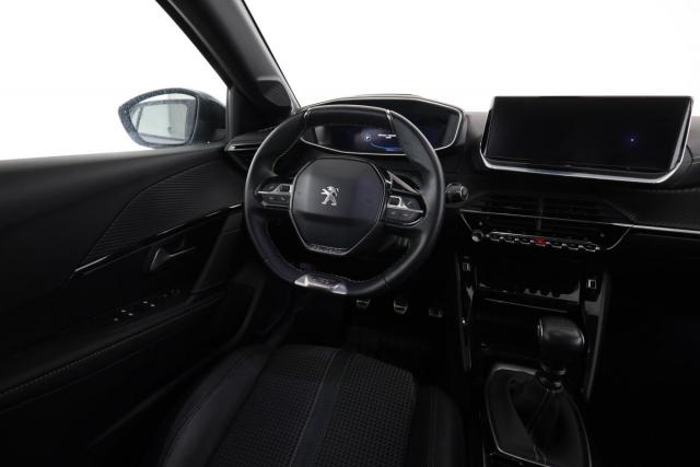 Peugeot 208 image 5