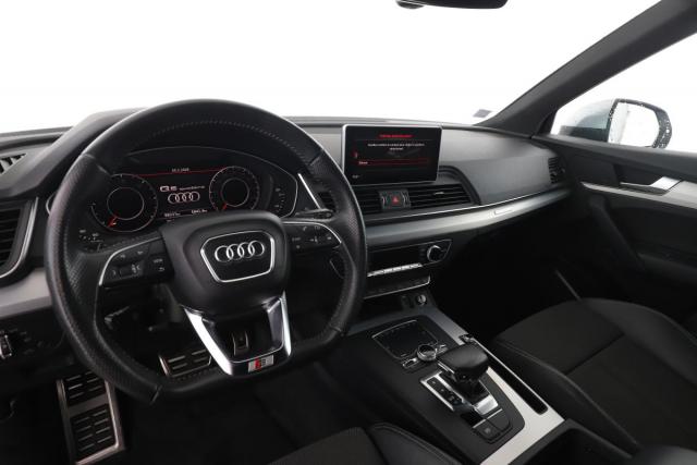 Audi Q5 image 1