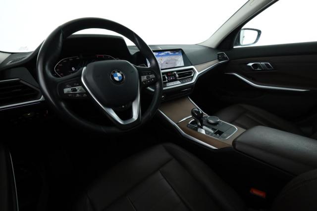 Bmw Série 3 image 9